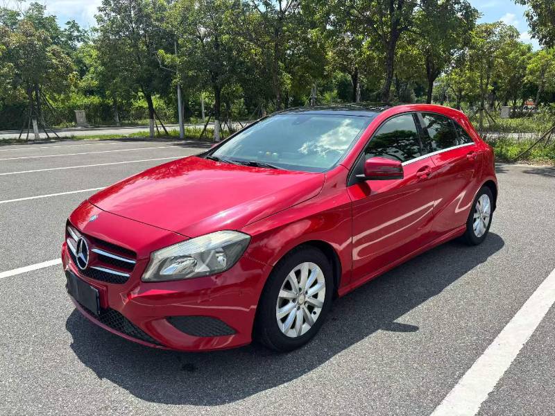 2013 Mercedes-Benz A-Class 180 Fashion (Imported)