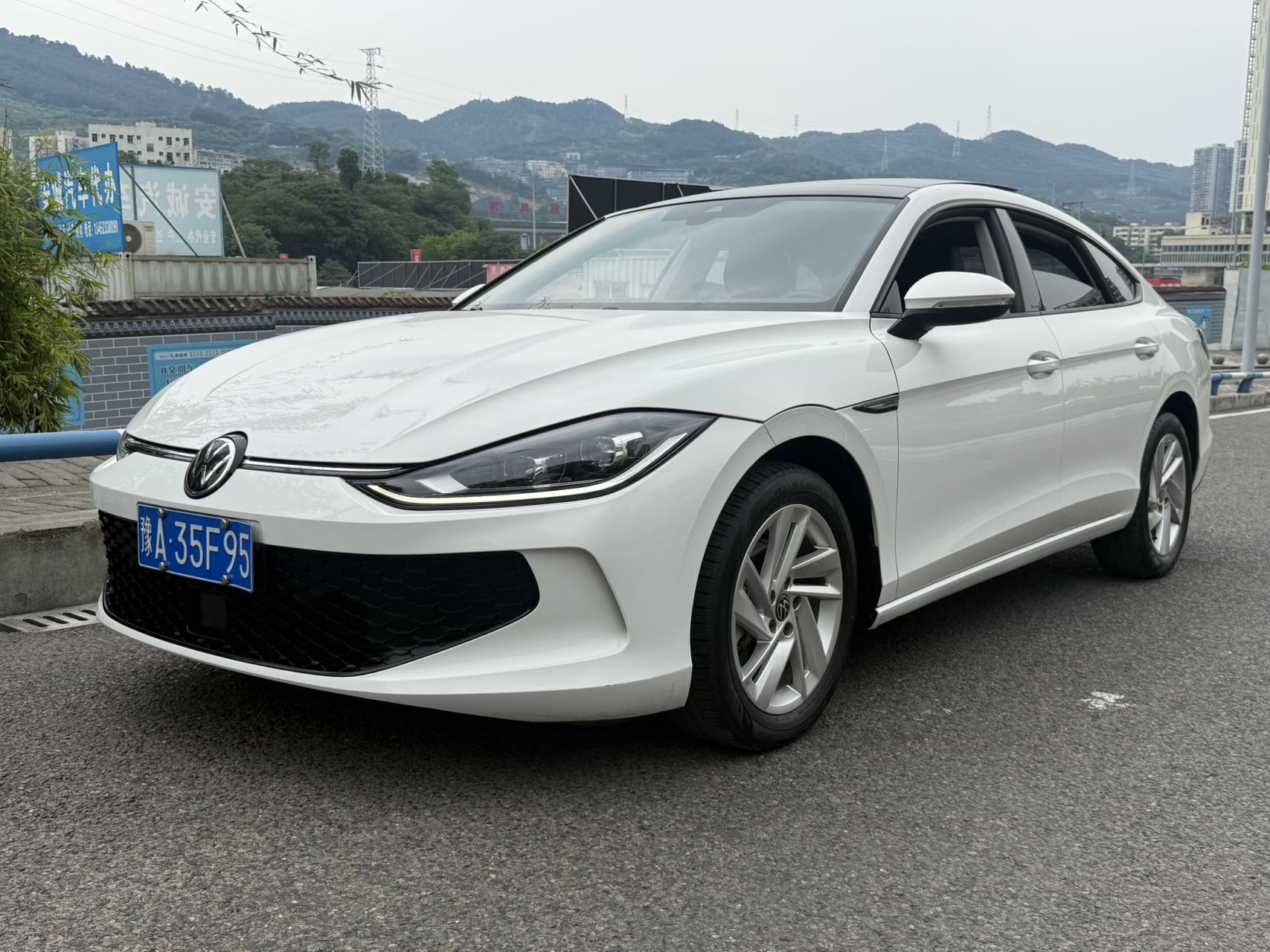 2022 L 280TSI DS Volkswagen Lamando 280TSI DSG