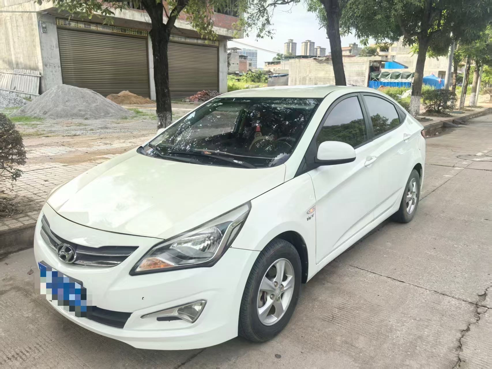 2014 Hyundai Verna 1.4L AutomaticGLS