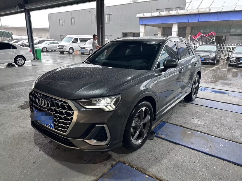 2024 Audi Q3 35 TFSI