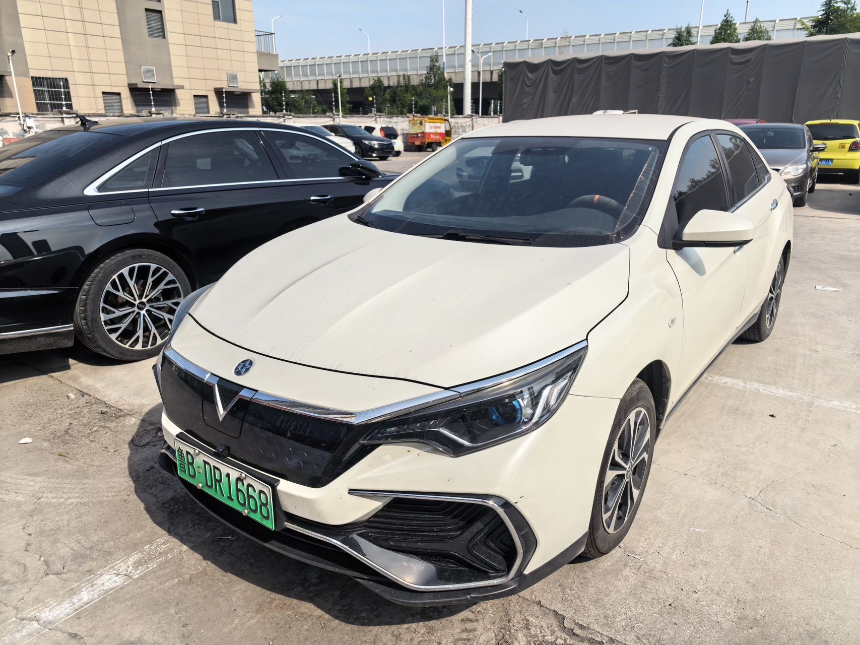 2022 Venucia D60 EV