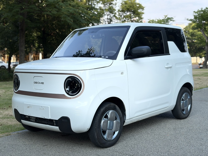 2023 Geely Galaxy mini 200km
