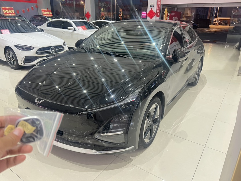 2025 Wuling Xingguang 610km Flagship
