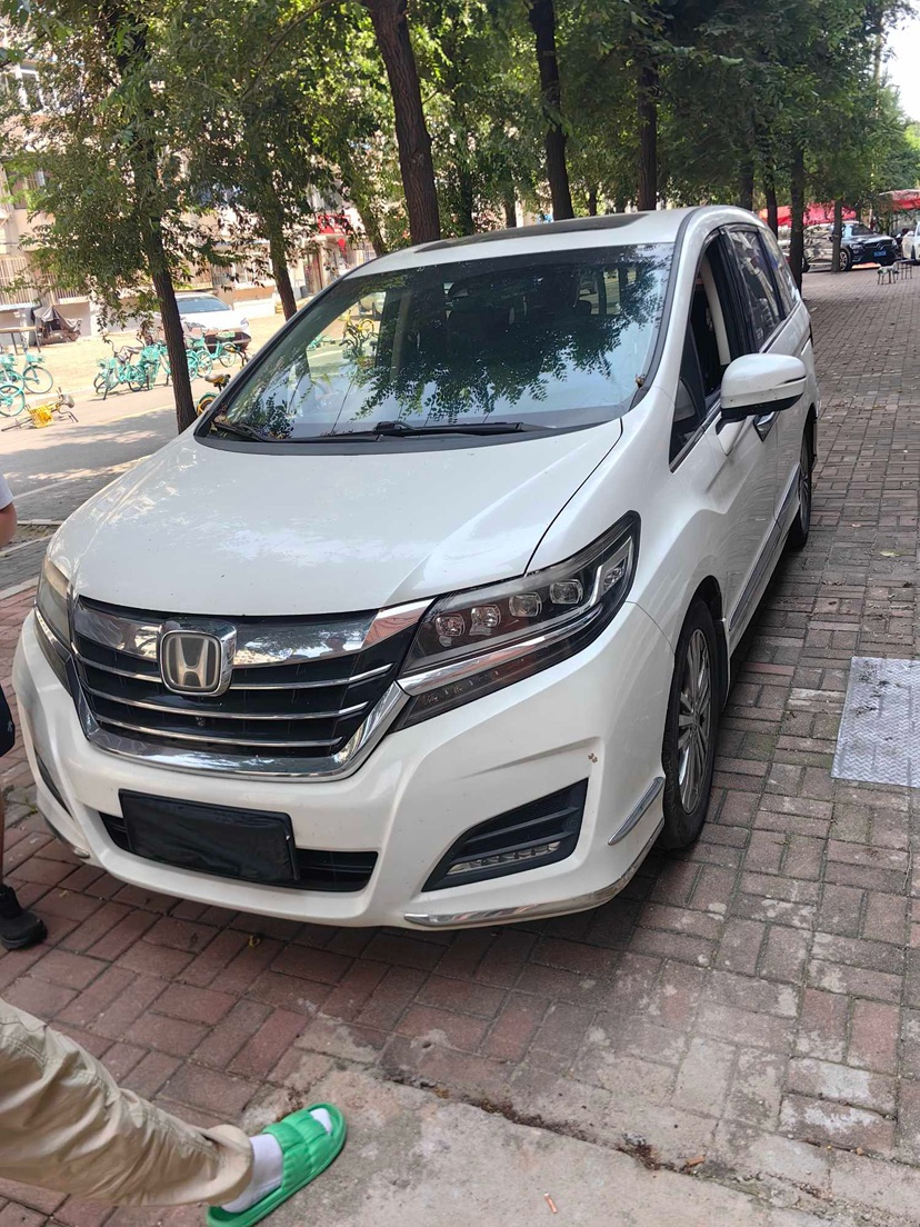 2016 Honda Elysion 2.4L Supreme Edition