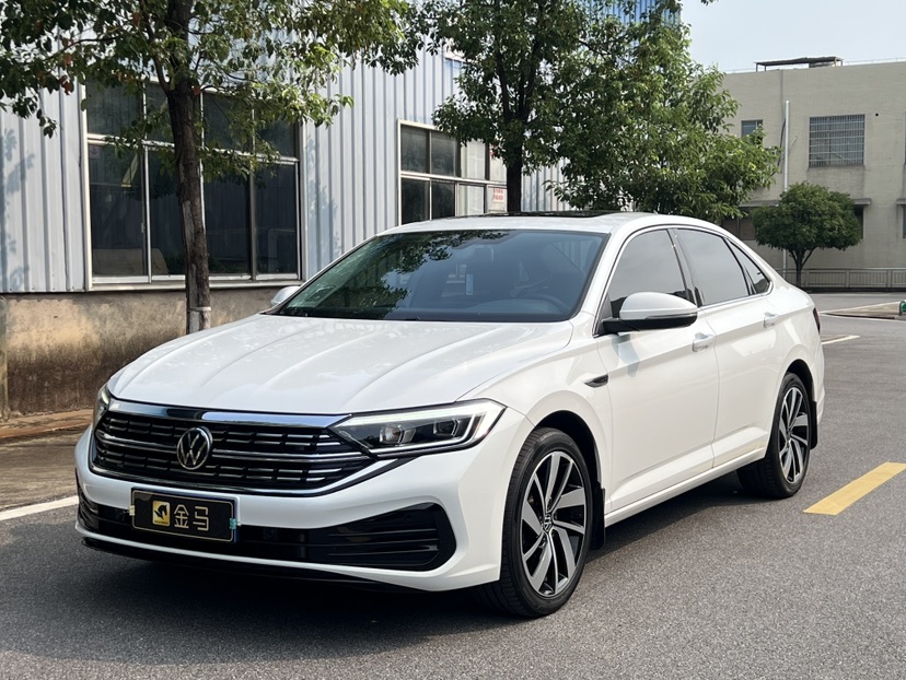2023 300TSI DS Volkswagen Jetta