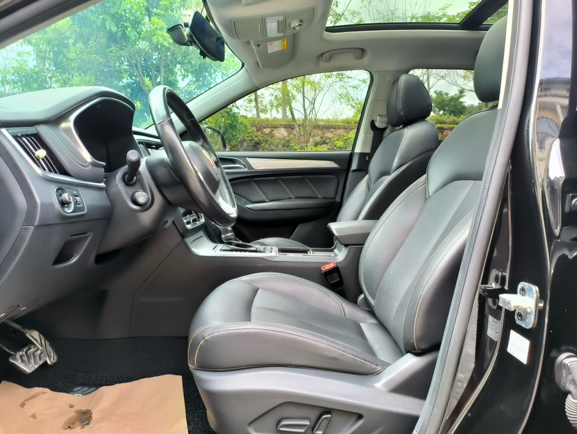 2016 Roewe RX5 20T Automatic