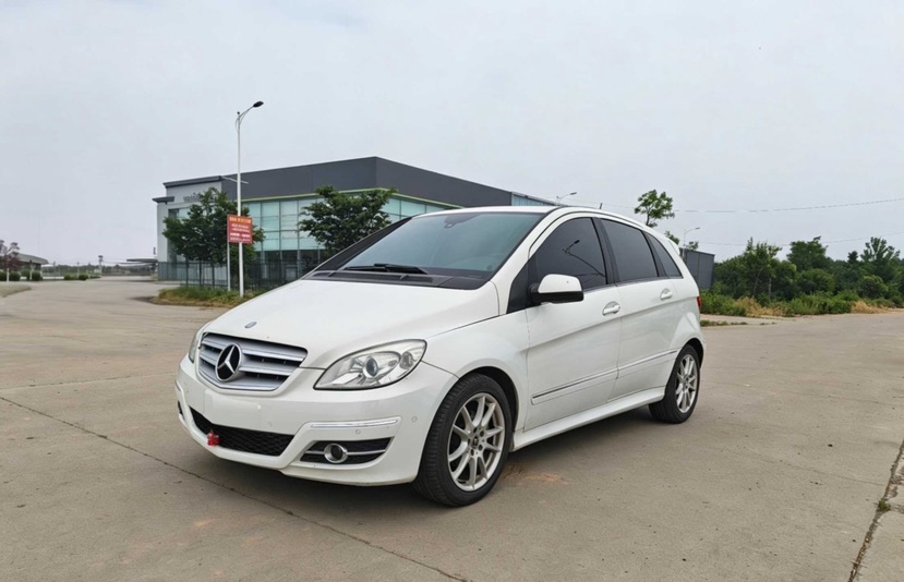 2009 B200 Luxury