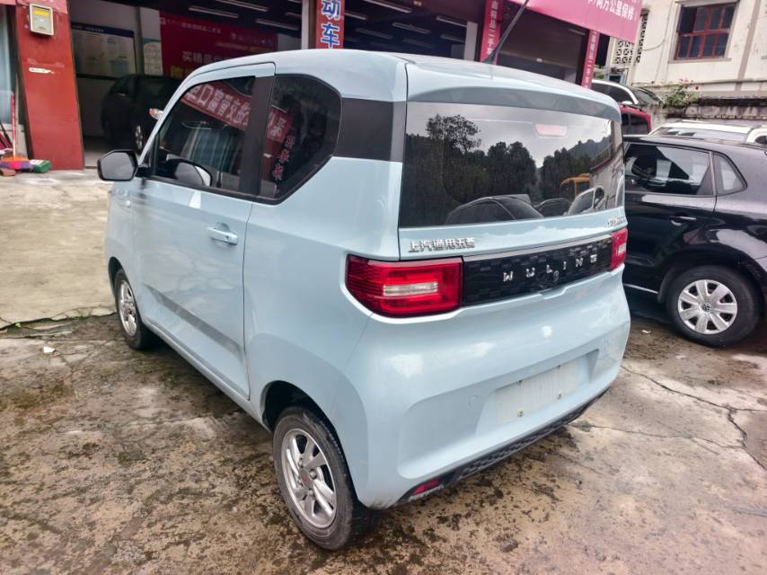 2021 MINI Wuling