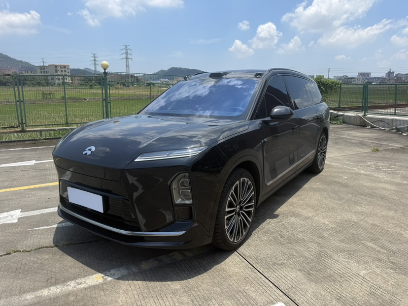 2026 NIO ES8