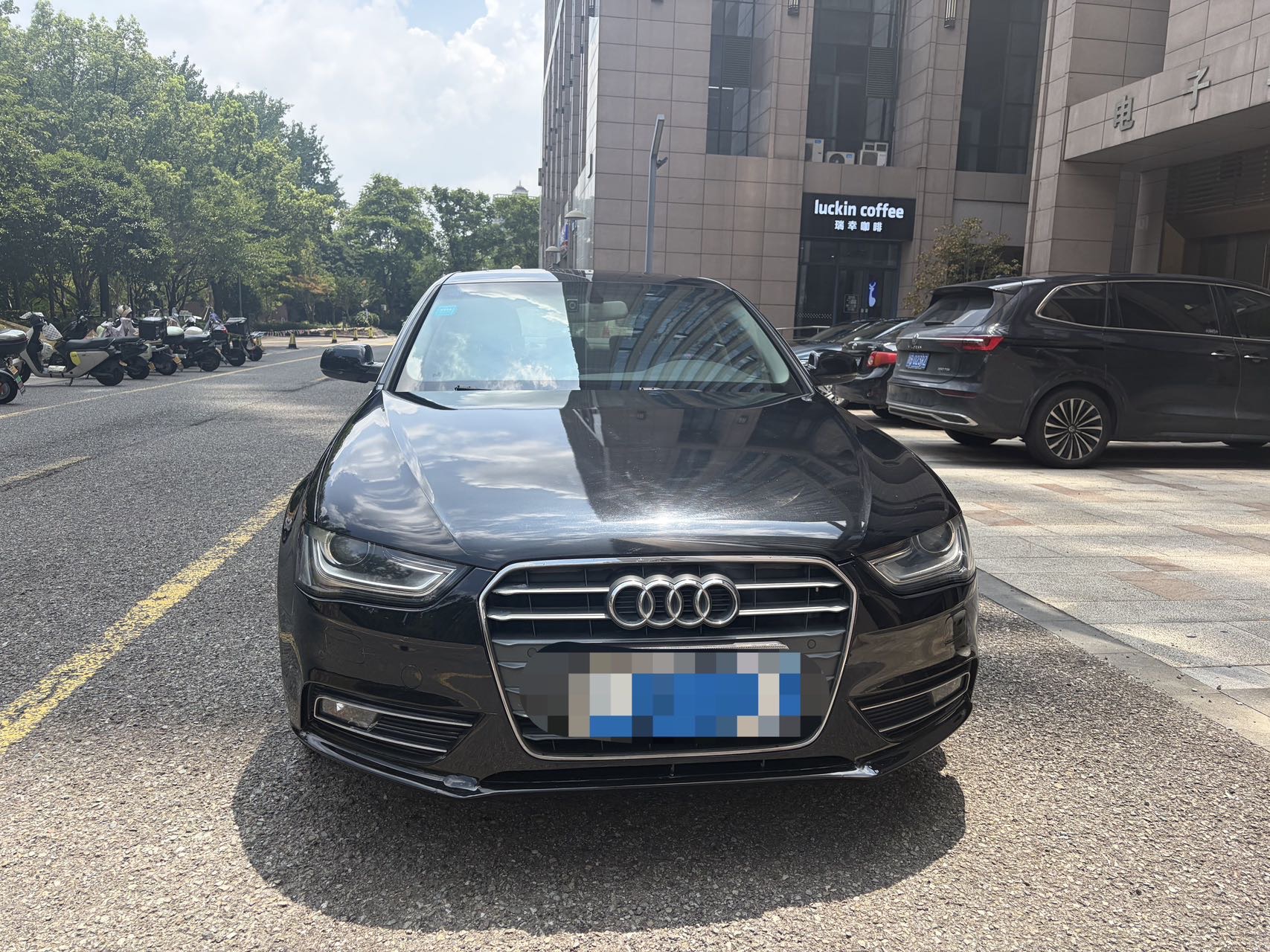 2013 Audi A4L 35 TFSI Automatic Luxury
