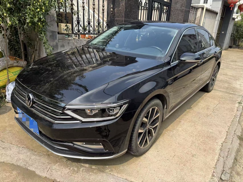2020 330TSI DS Volkswagen Magotan