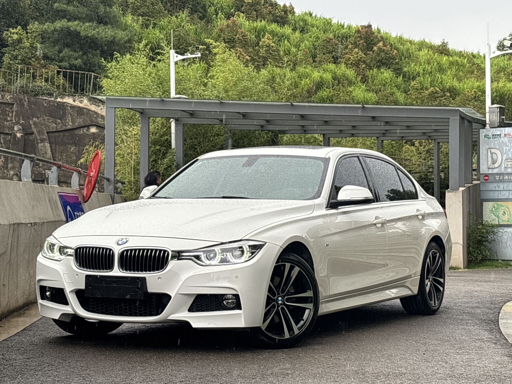 2019 BMW 3 Series 320Li M