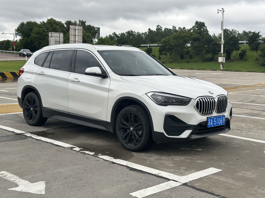 2021 BMW X1 s Drive20Li Fashion