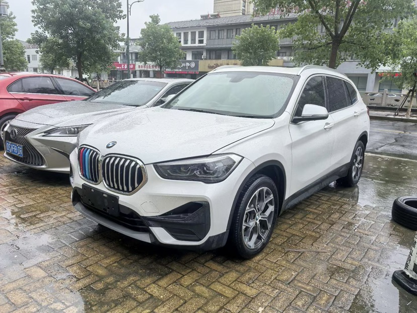 2020 BMW X1 s Drive25Li