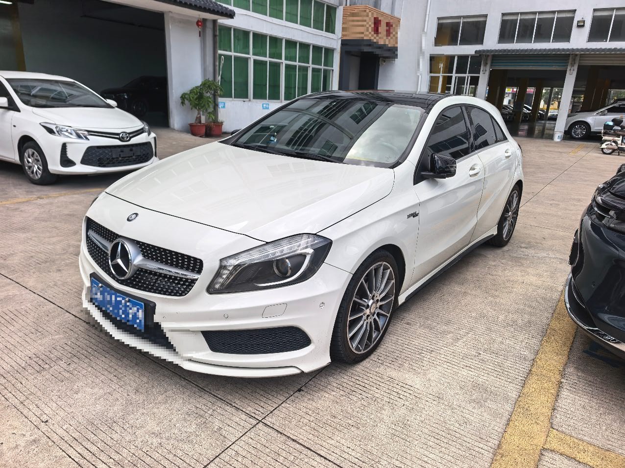 2015 Mercedes-Benz A-Class 200 Sport (Imported)