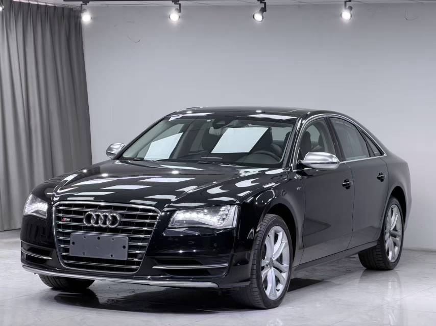 2013 Audi S8 4.0TFSI quattro