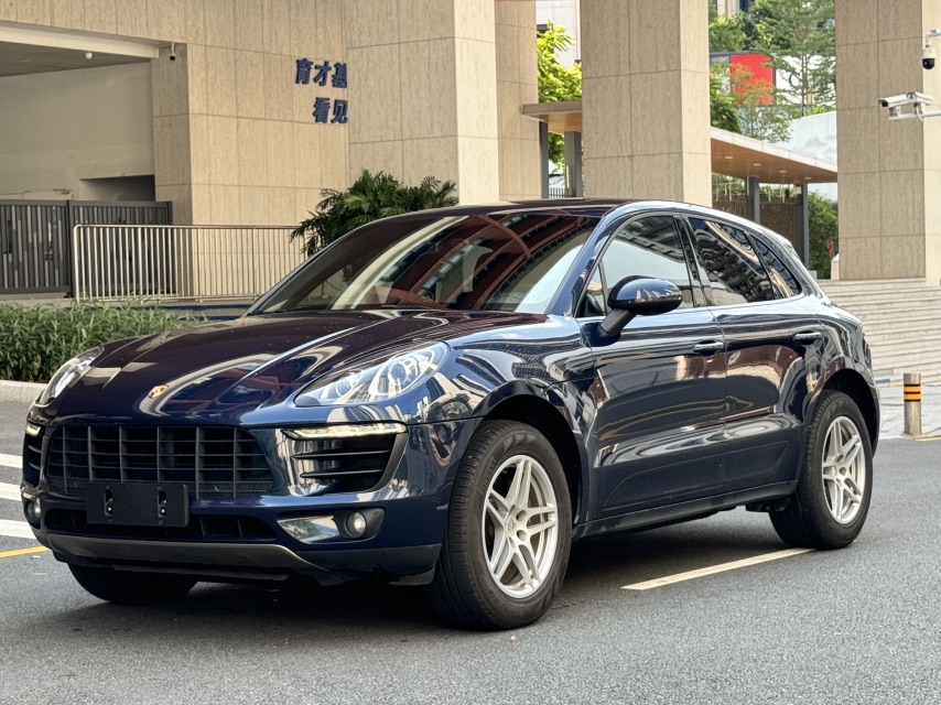 2014 Porsche Macan 2.0T