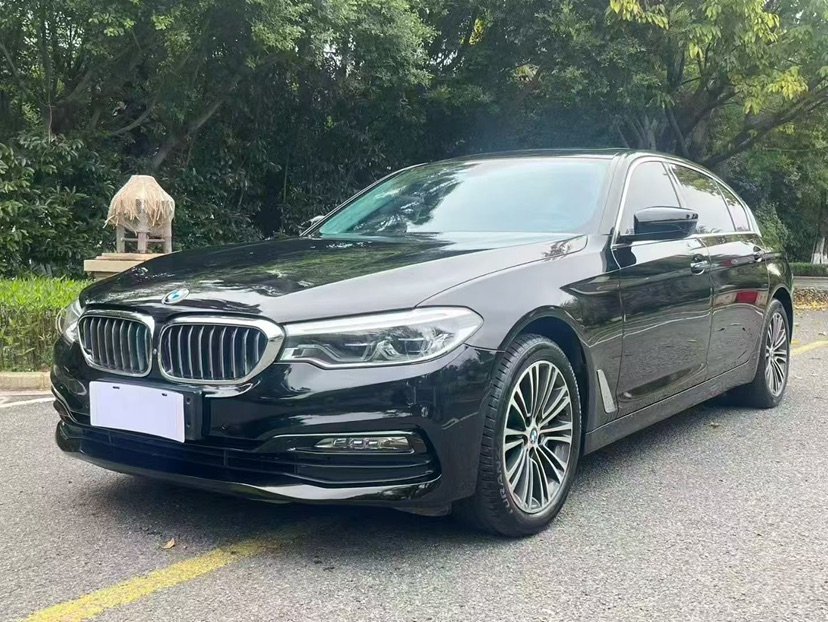 2018 BMW 5 Series 530Li Exclusive