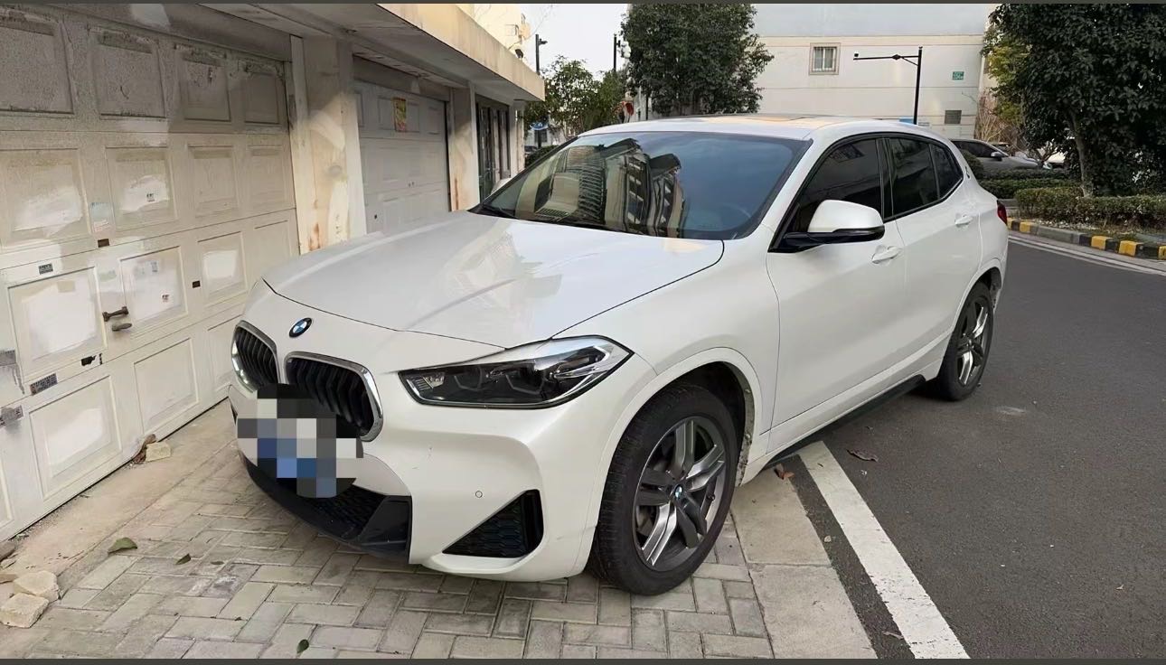 2022 BMW X2 s Drive25i M
