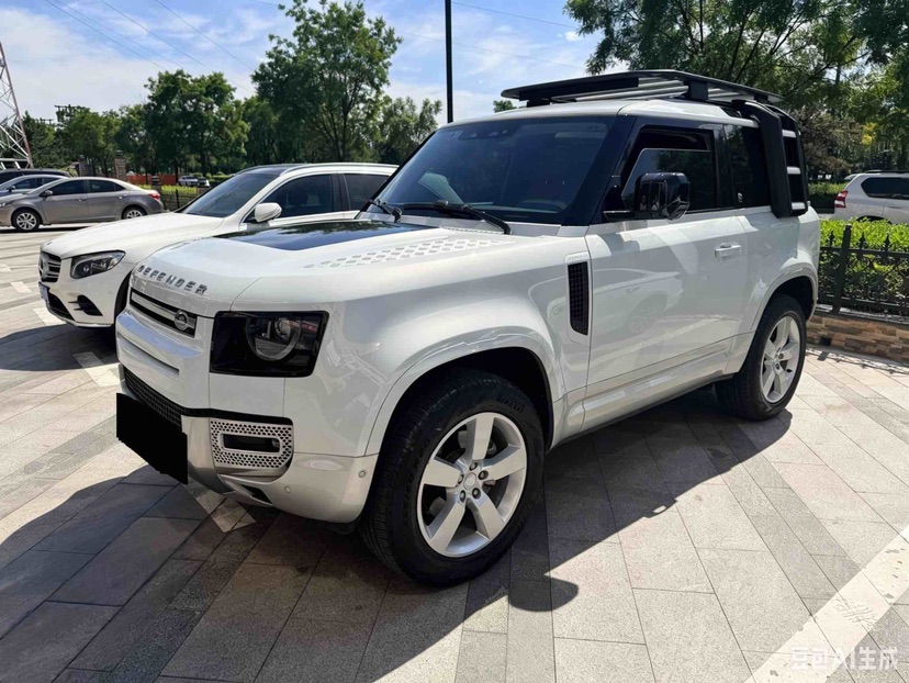 2022 Land Rover Defender 90 2.0T P300 SE