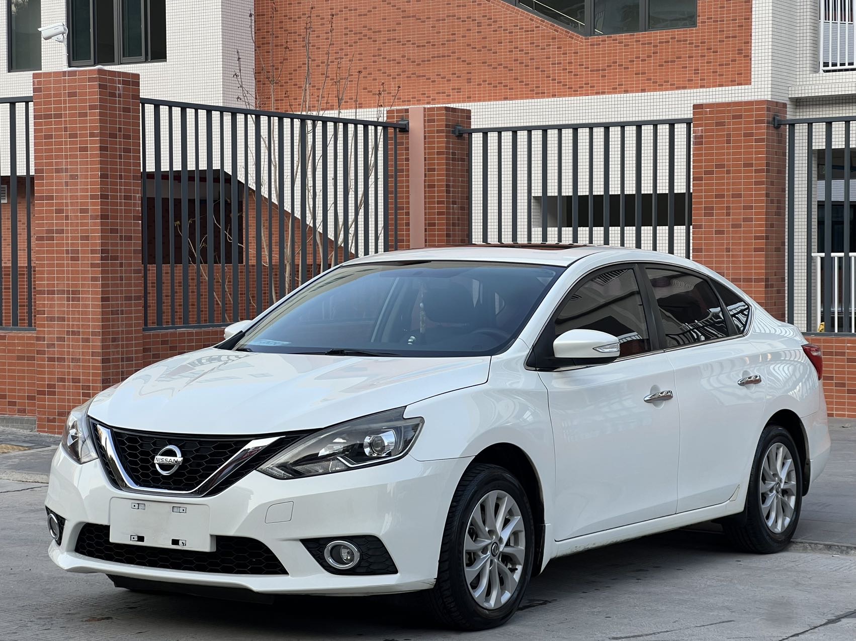 2019 Nissan Sylphy 1.6XV CVT VI
